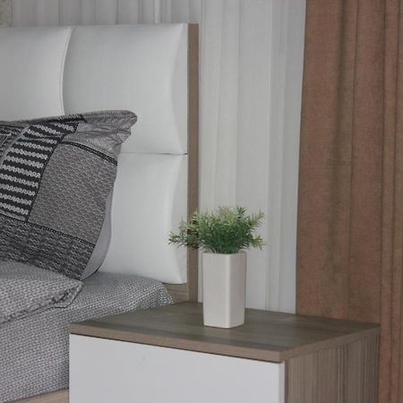 Apartment Ani Tbilisi Bagian luar foto