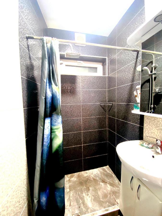 Apartment Ani Tbilisi Bagian luar foto